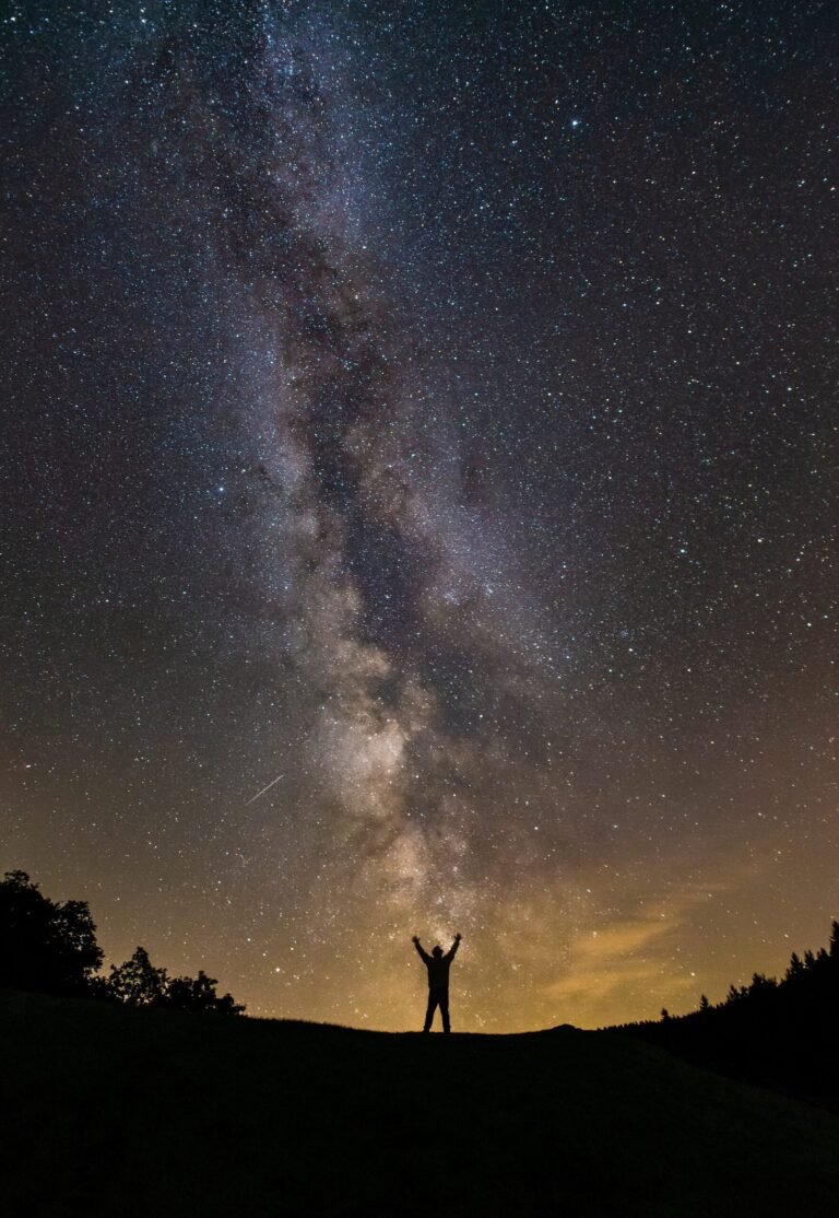 This controversial ghost town is now Oregon’s first certified Dark Sky lodging