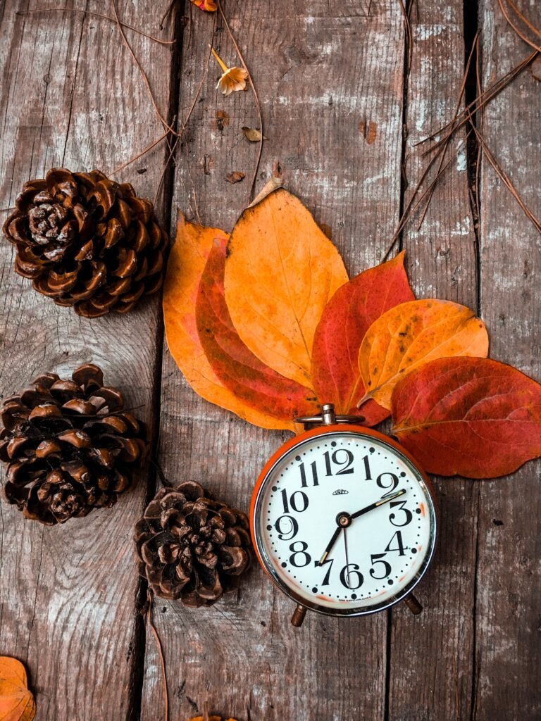 When should you set your clocks back? See when daylight saving time ends in 2026 across the PNW