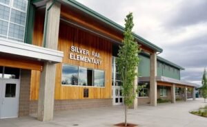 Bend community devastated by elementary school shooting; 3 young children, 1 teacher reported dead